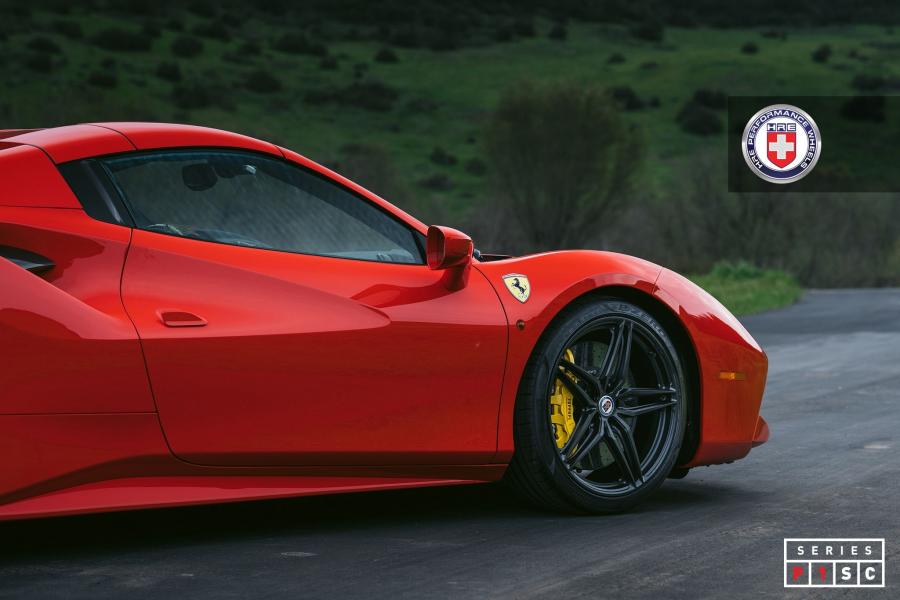 Детали экстерьера Ferrari 488 Spider on HRE Wheels (P107SC) 2019 года  (фото 4 из 8)